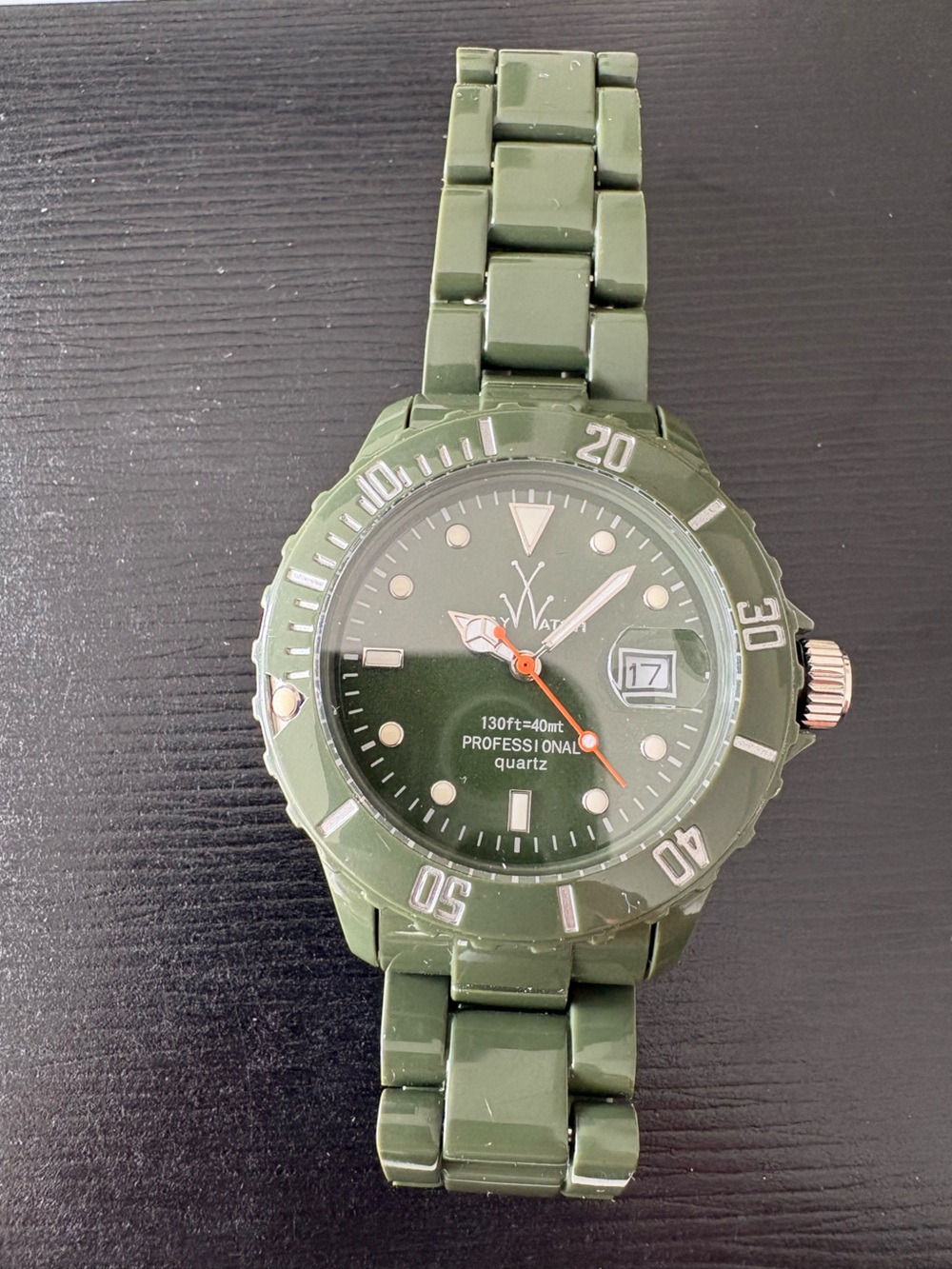 Olive Green Professional Quartz Diver Watch - Vatan